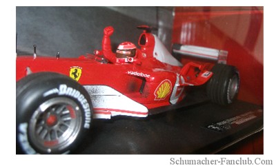 Se subastó la Ferrari F2003-GA de Schumacher y registró un récord