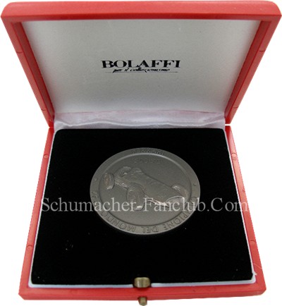 Ferrari 500 F2 Titanium Medal - Presentation View