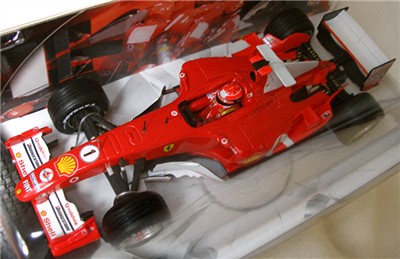 J7520 Hot Wheels Michael Schumacher F1 Ferrari F2005 - Top View
