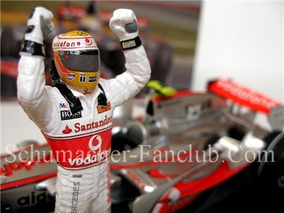 M8742 Hot Wheels Lewis Hamilton 1st Grand Prix Win - Lewis Hamilton View